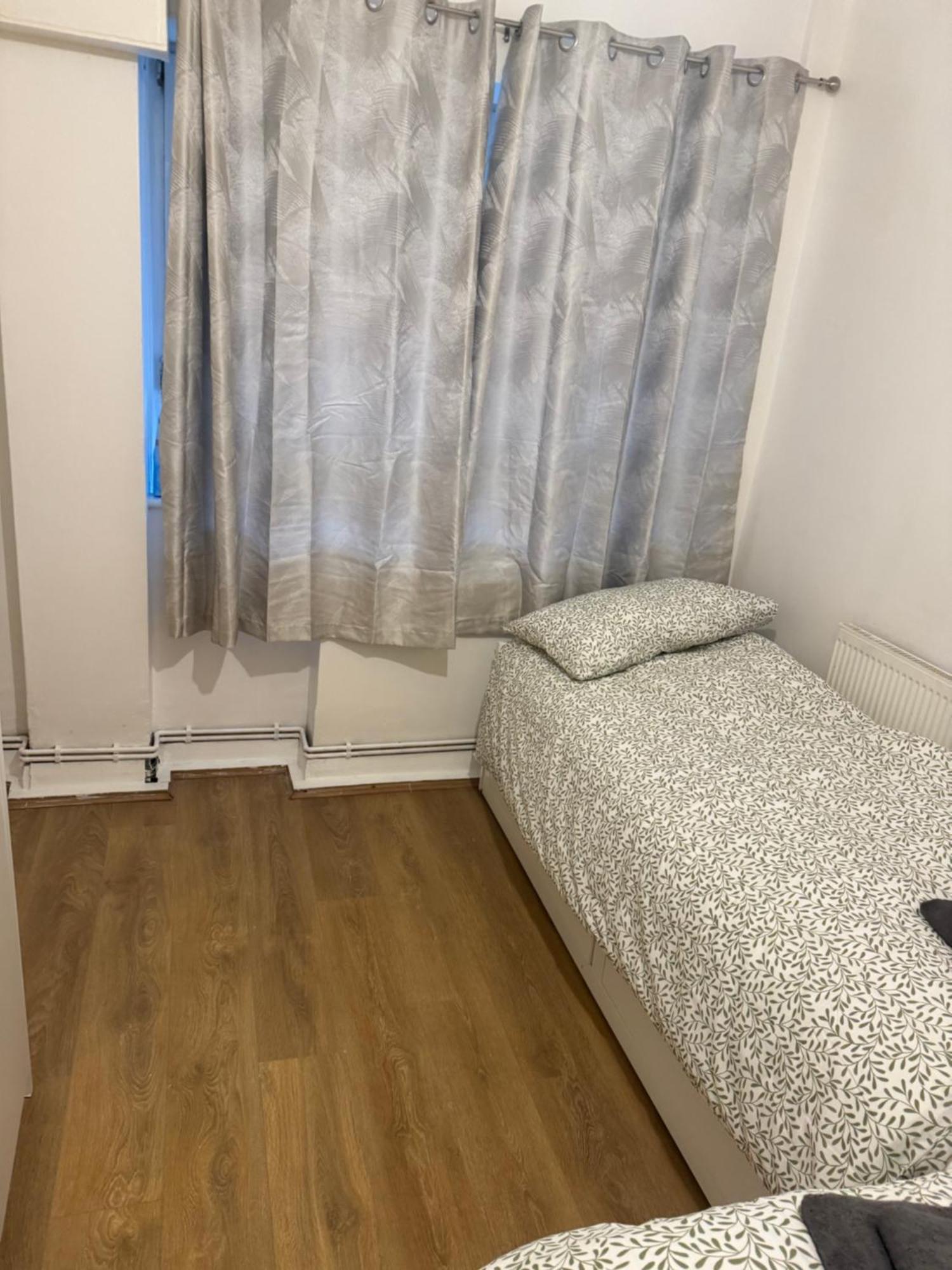 One Bedroom Apartment In Tower Bridge Road Londres Exterior foto